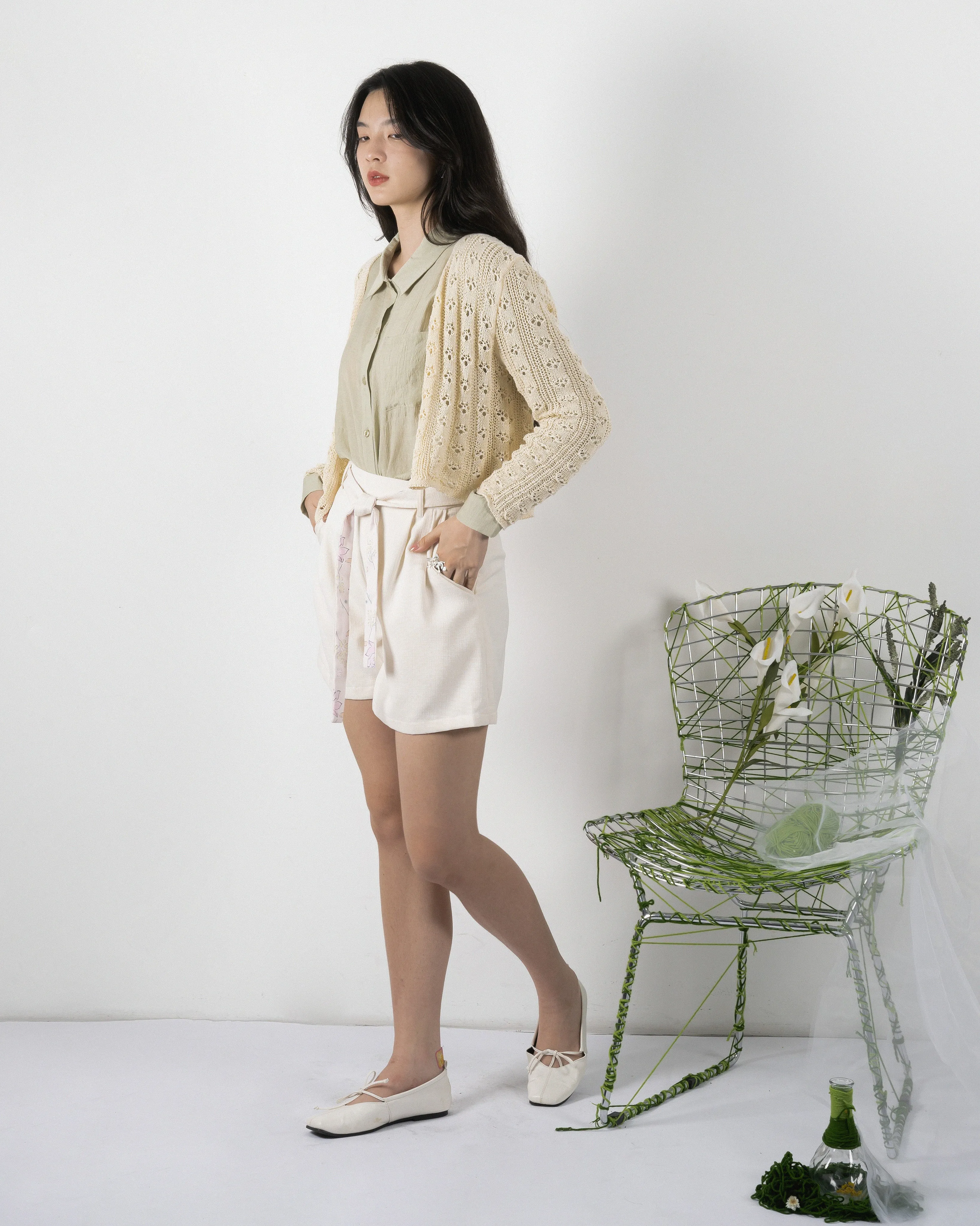 A-line Printed Belt Shorts (White)
