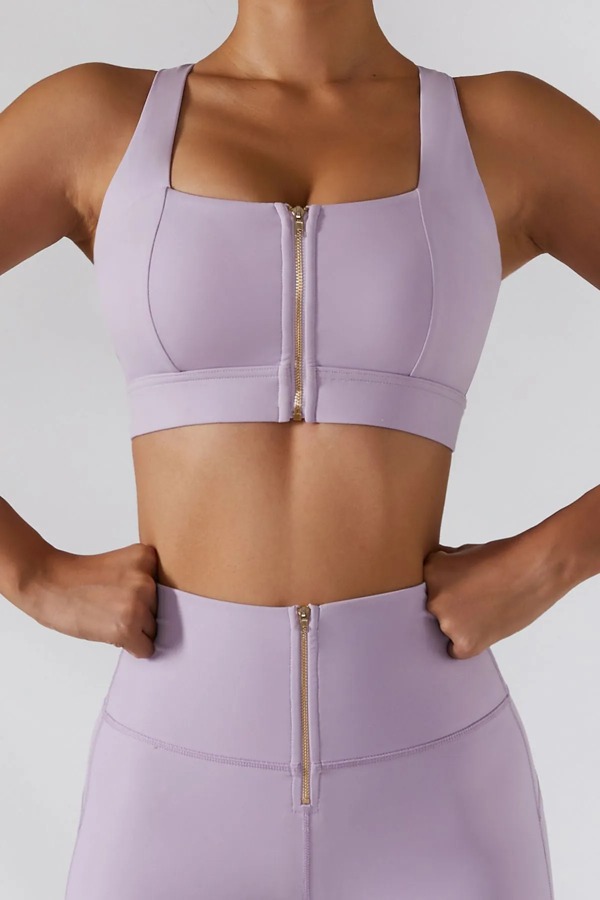 Crossover Straps Zip Front Sports Bra