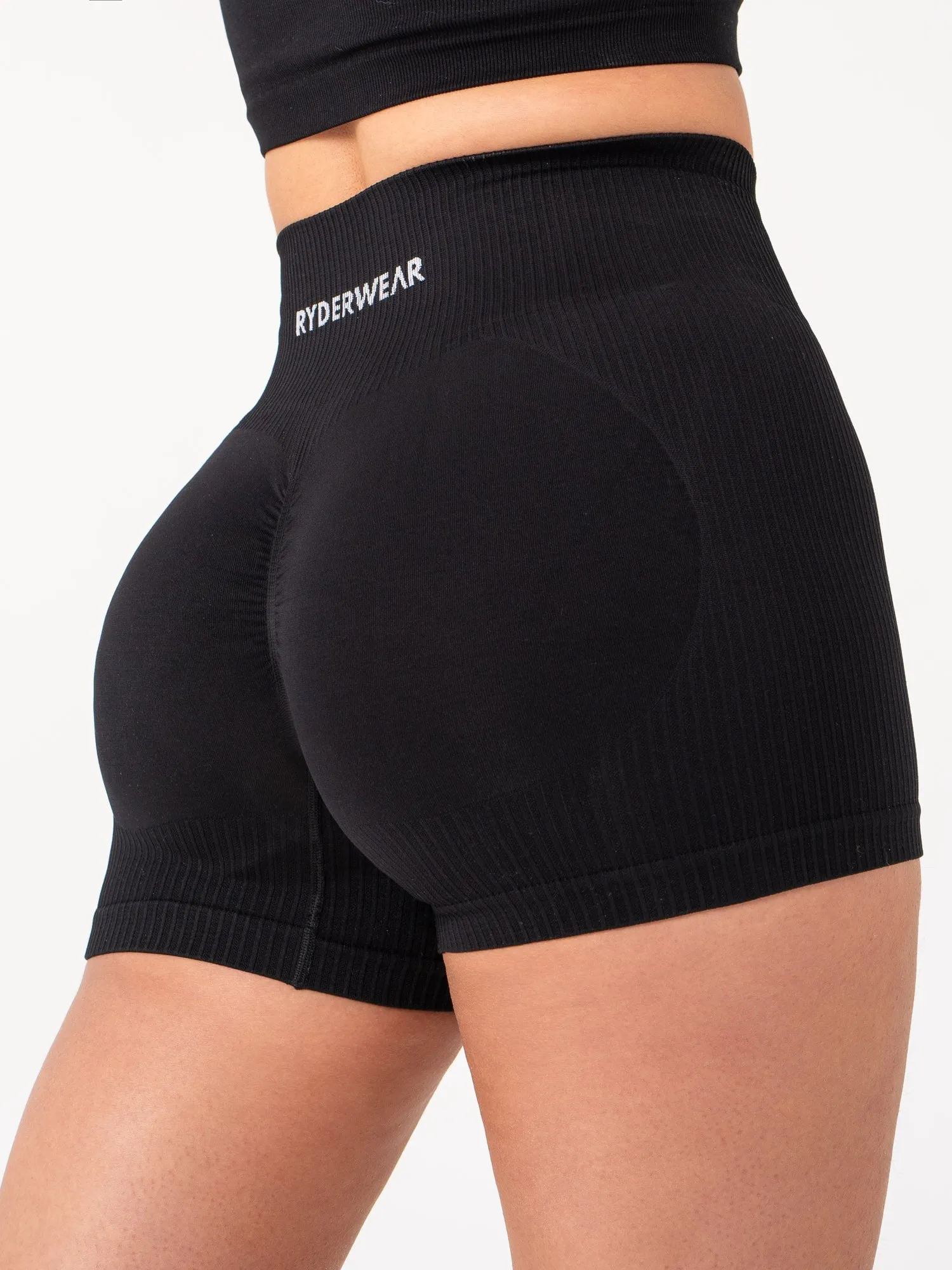 Rib Scrunch Seamless Shorts - Black